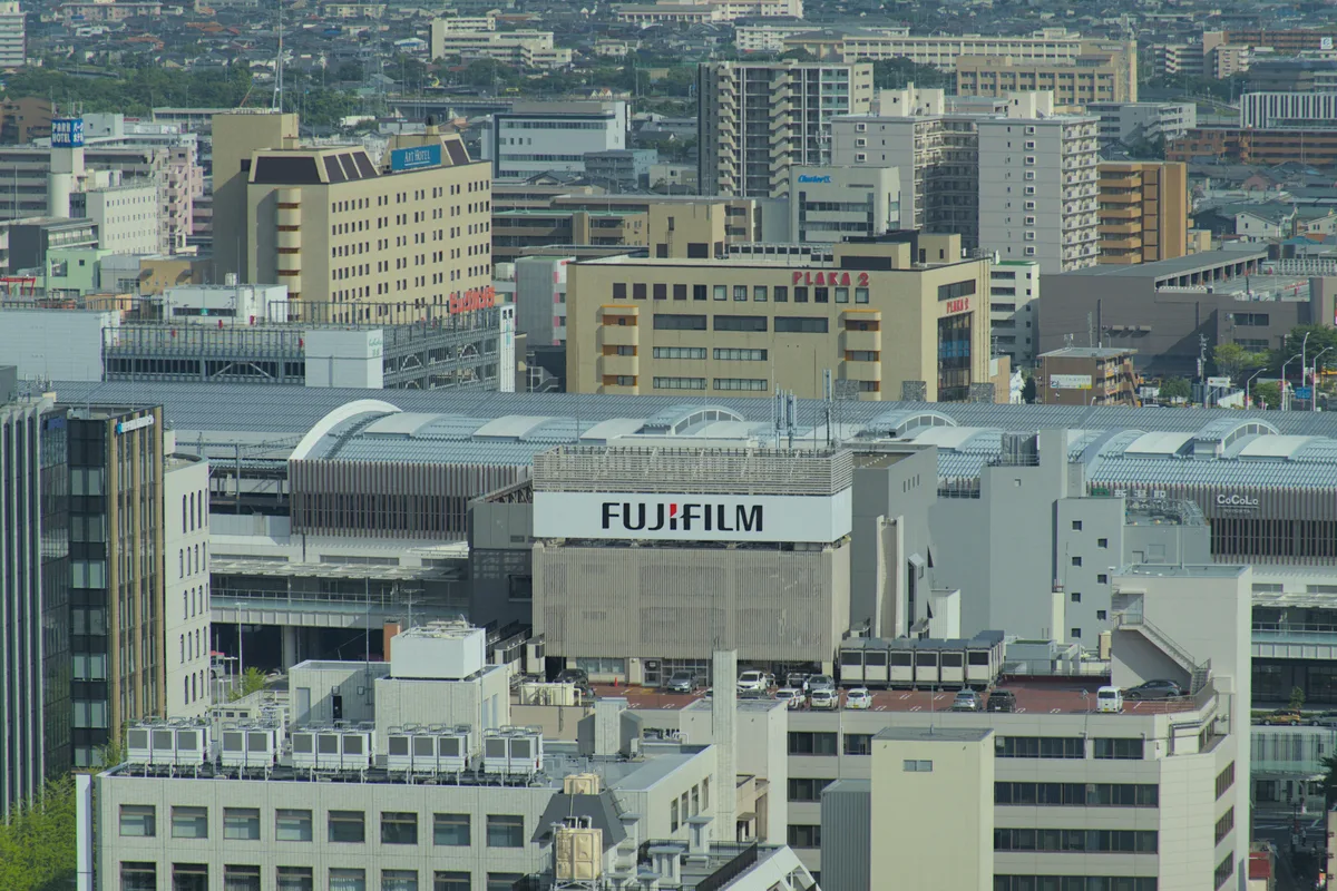 Fujifilm, Shot on Sony